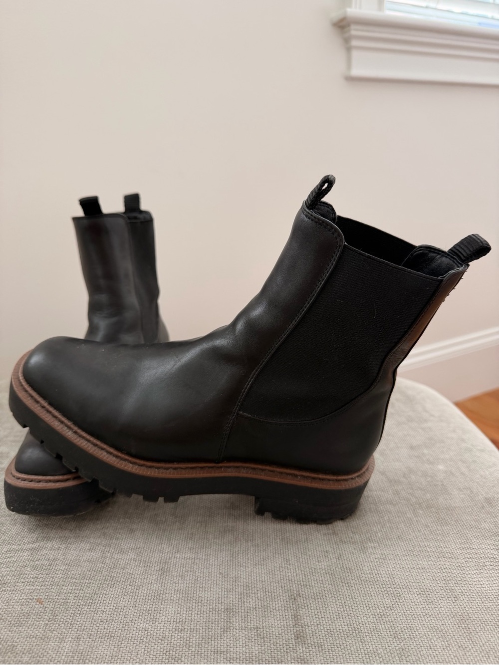 Sam Edelman Black Leather Lug Sole Chelsea Boots